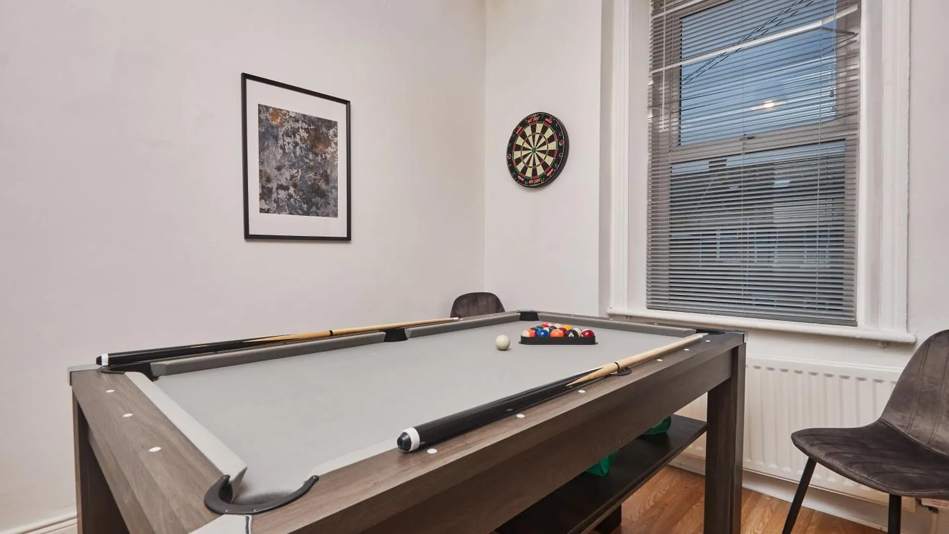 アパート Large Flat Close To The City Centre - Sleeps 12 ニューカッスル・アポン・タイン イギリス