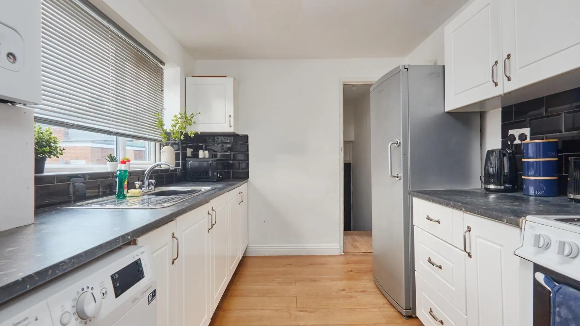 Large Flat Close To The City Centre - Sleeps 12 Newcastle Upon Tyne